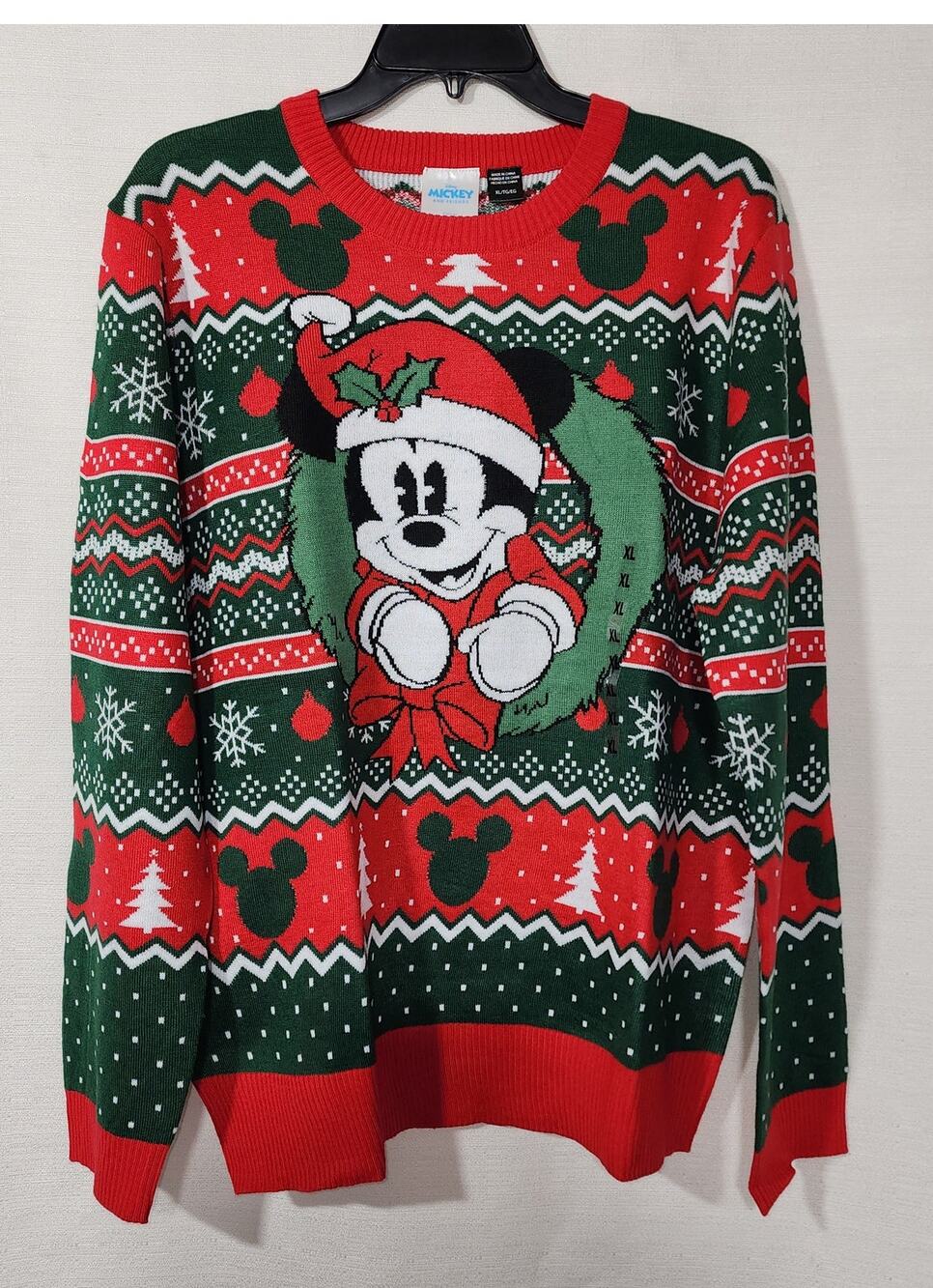 Disney mickey mouse Christmas sweater size XL